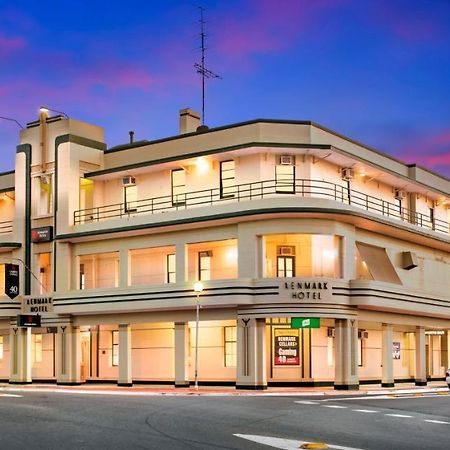Hotel Renmark Exterior photo