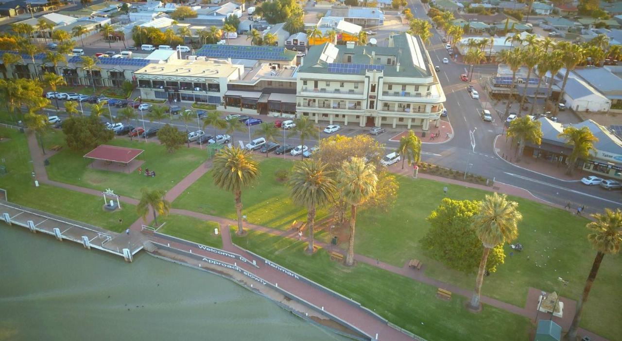 Hotel Renmark Exterior photo